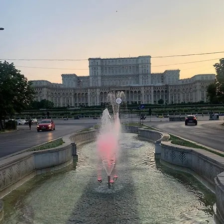 Chic Piata Constitutiei - Near The Palace Of Parliament Apartment Bucharest