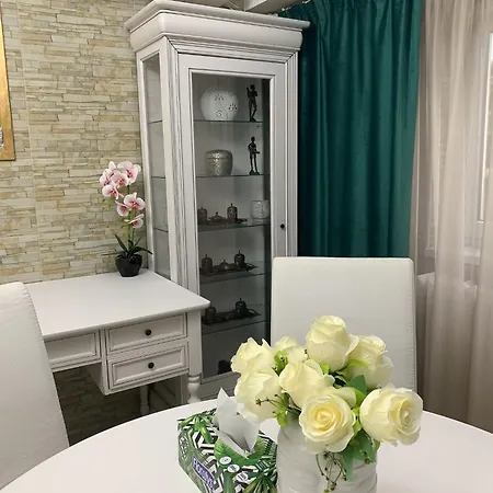 Apartment Chic Piata Constitutiei - Near The Palace Of Parliament Bukarest